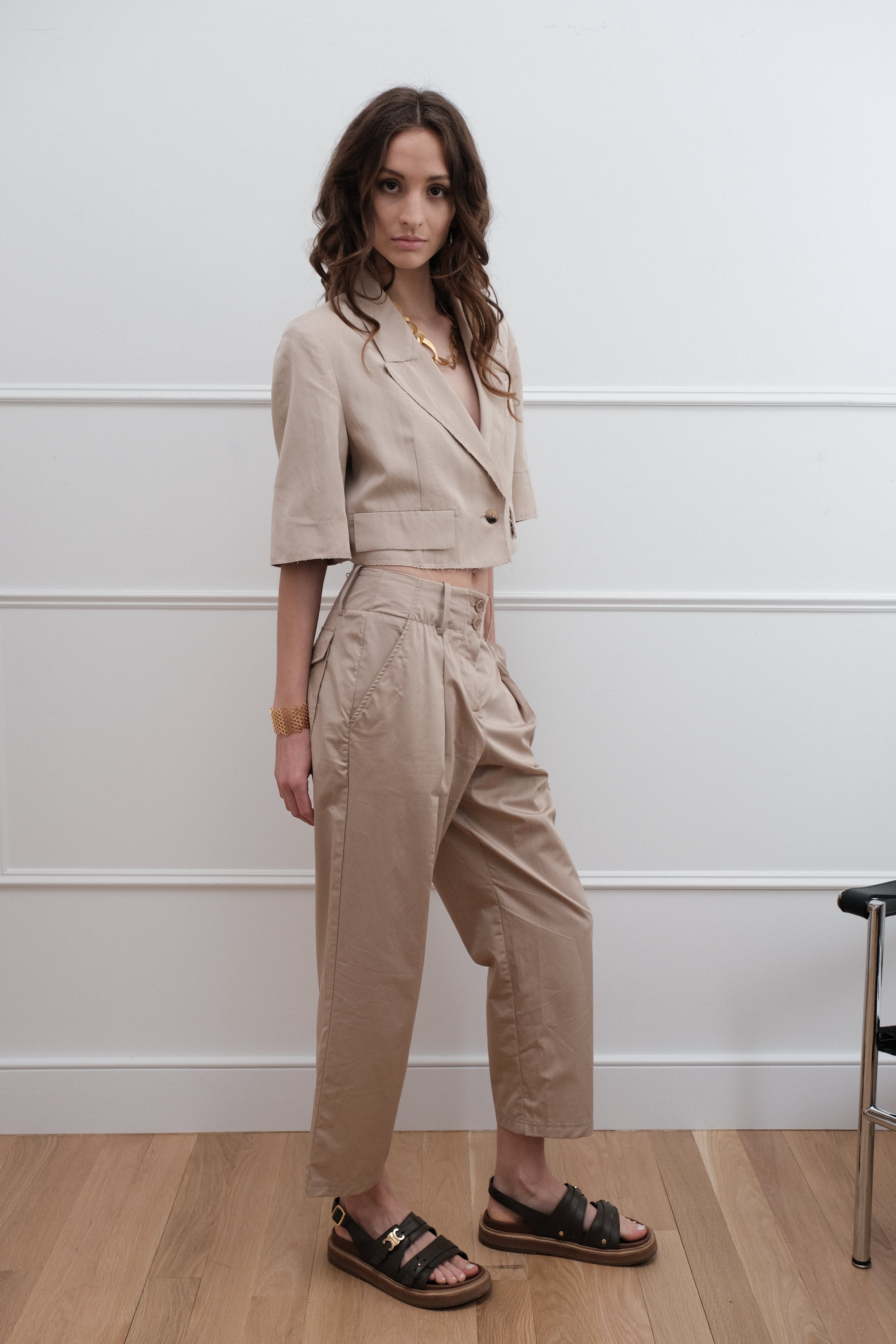 Preloved - Bold & Chic Beige Set