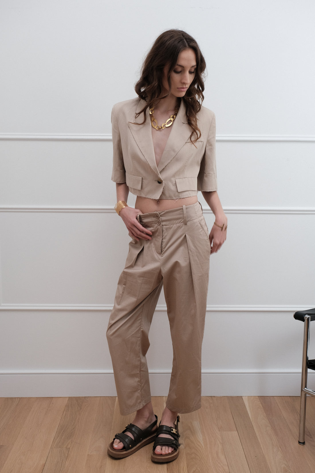 Preloved - Bold & Chic Beige Set