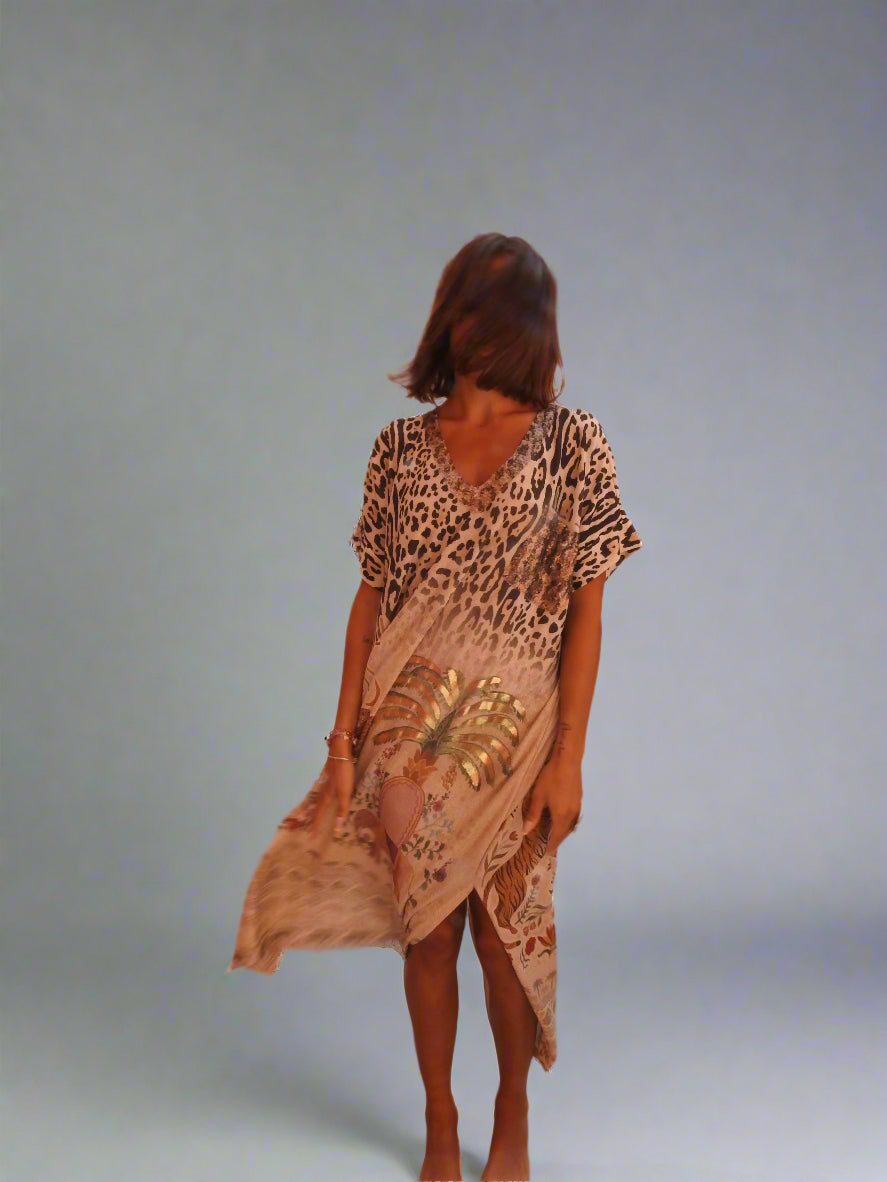 Long dress with tiger paint
