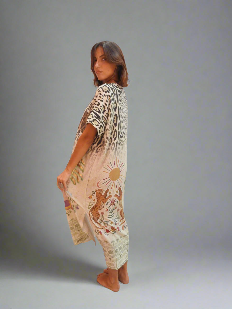 Long dress with tiger paint