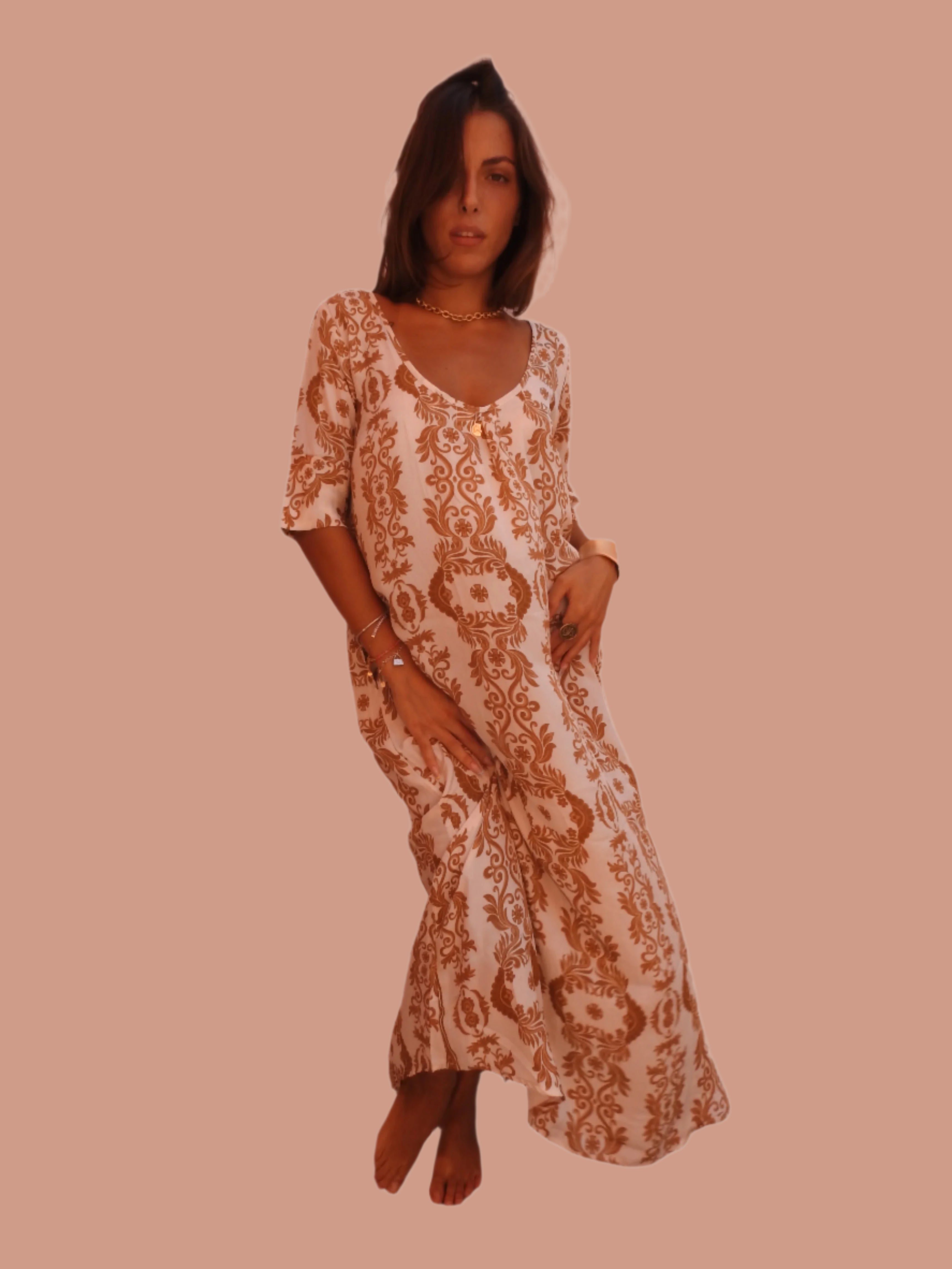 Long baige and white silk dress Pahiesa
