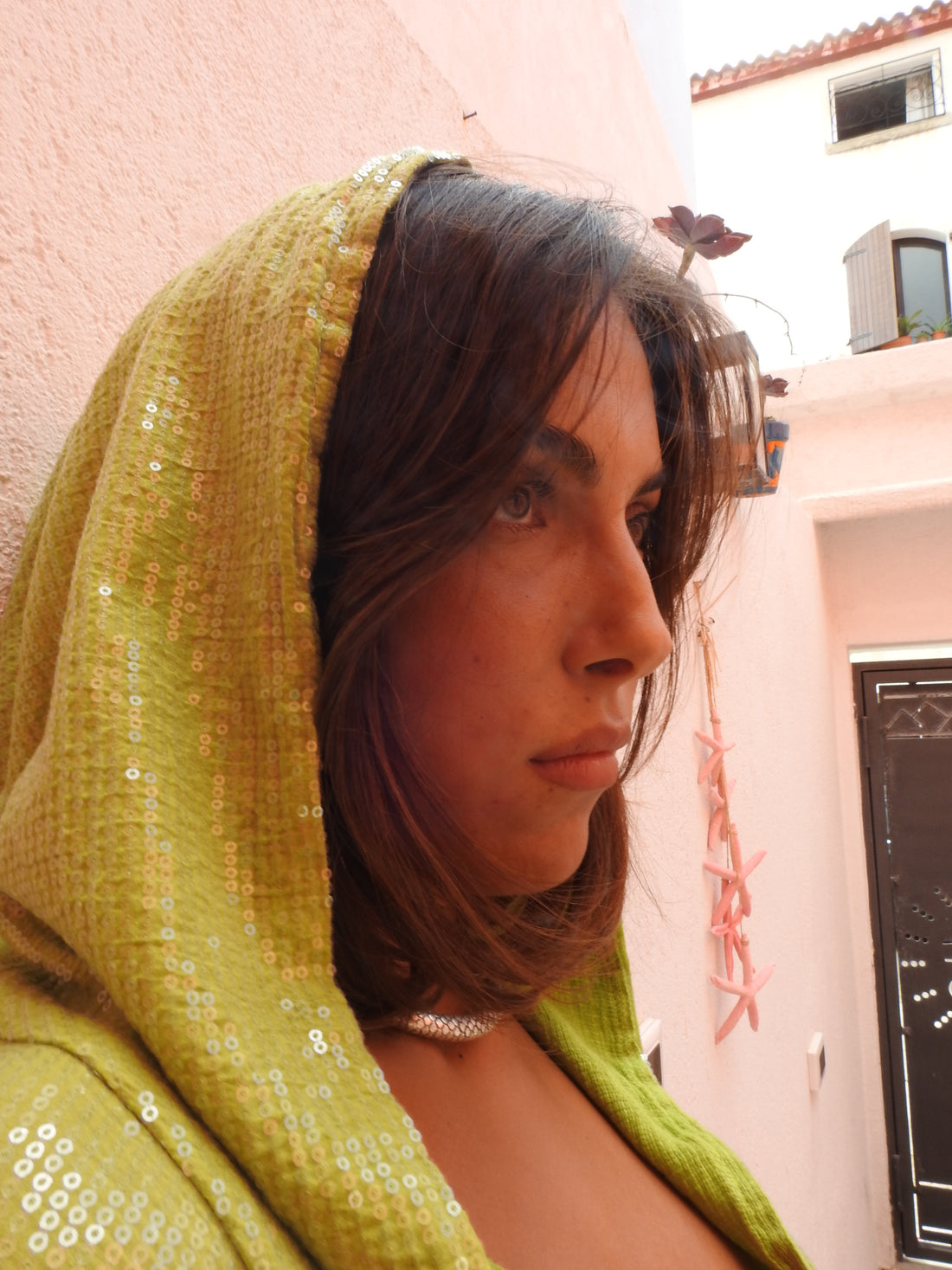 Green dress with a hoodie Strega