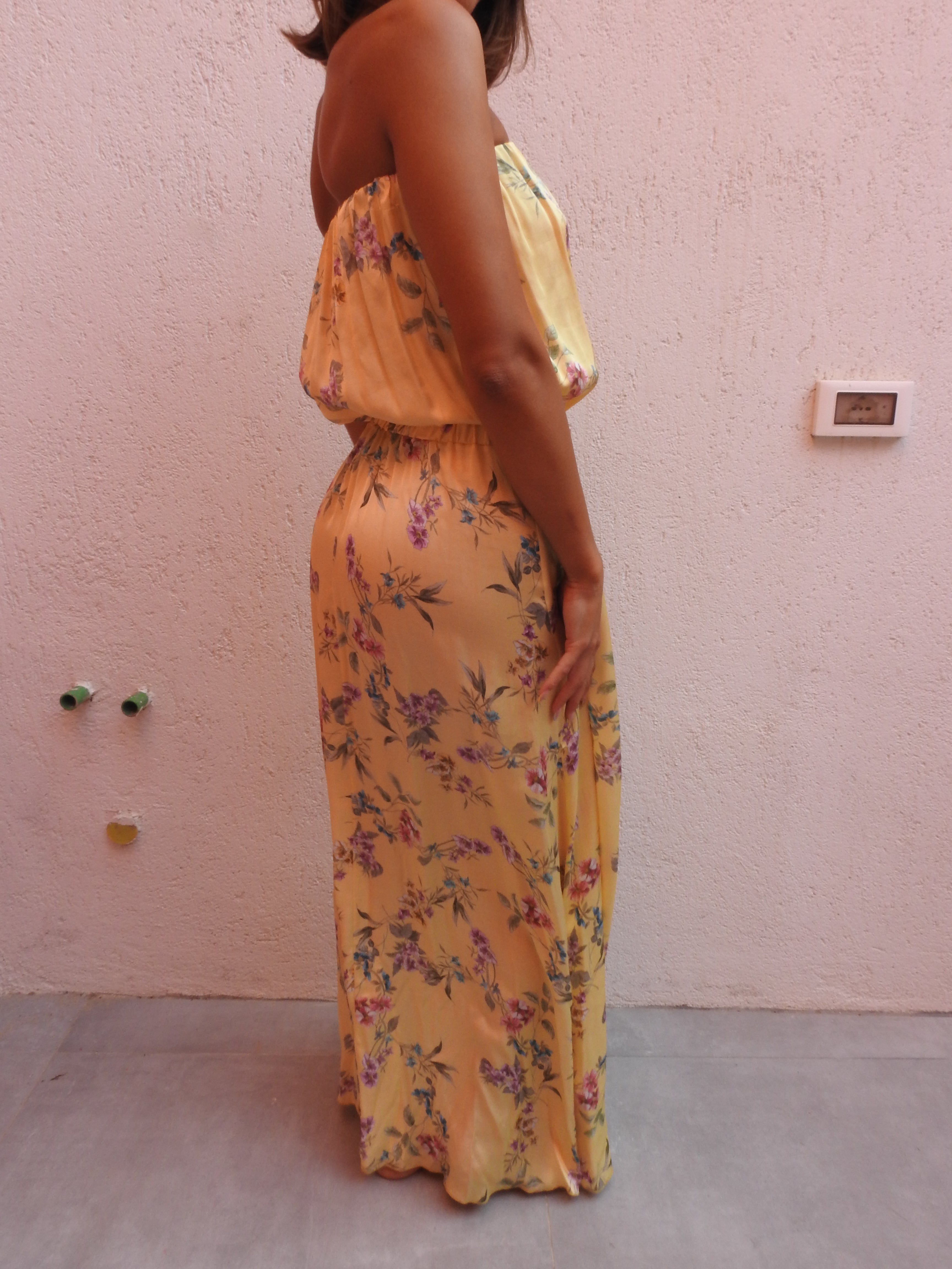 Yellow sleevless floral dress