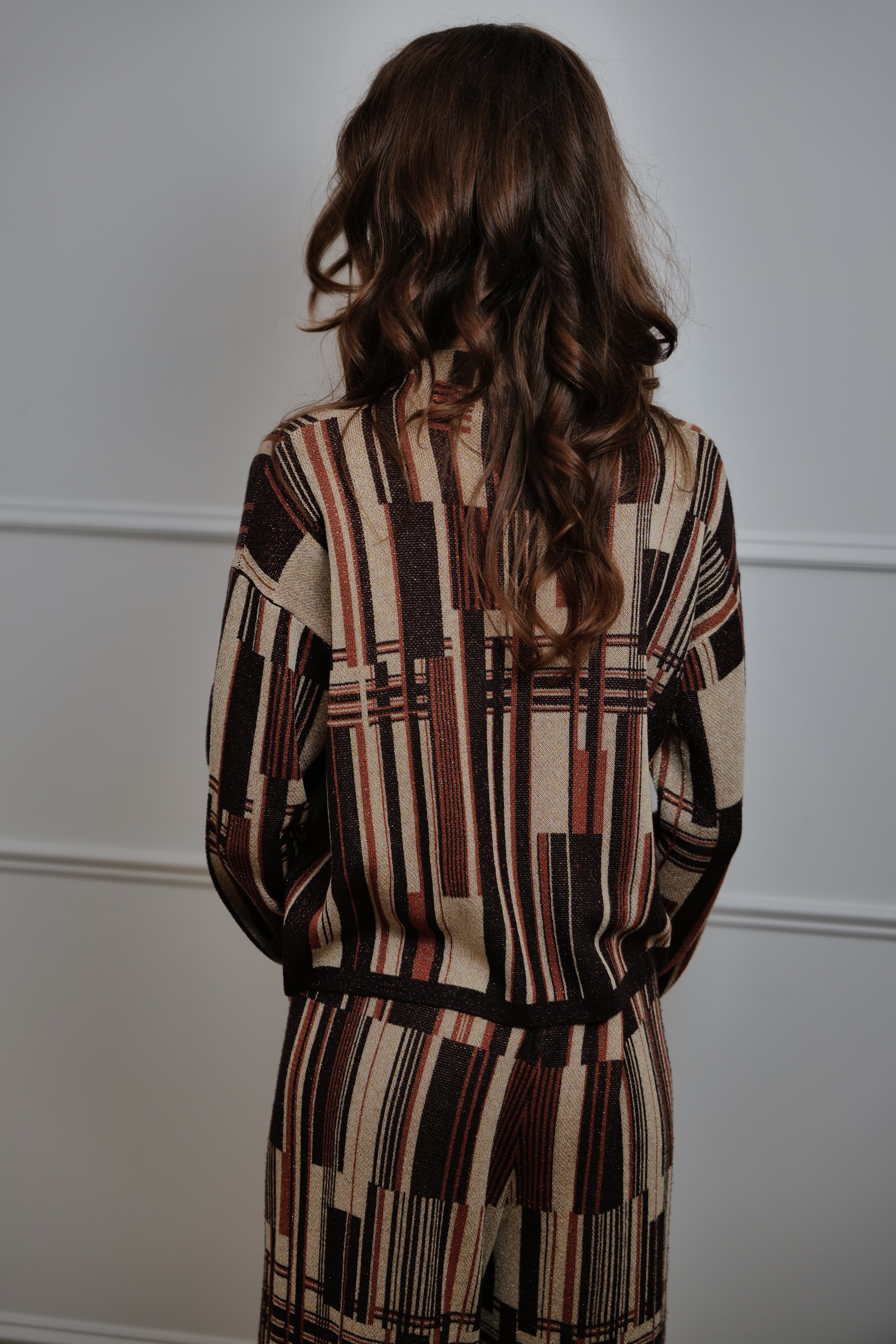 Chic Essence Brown Short Top