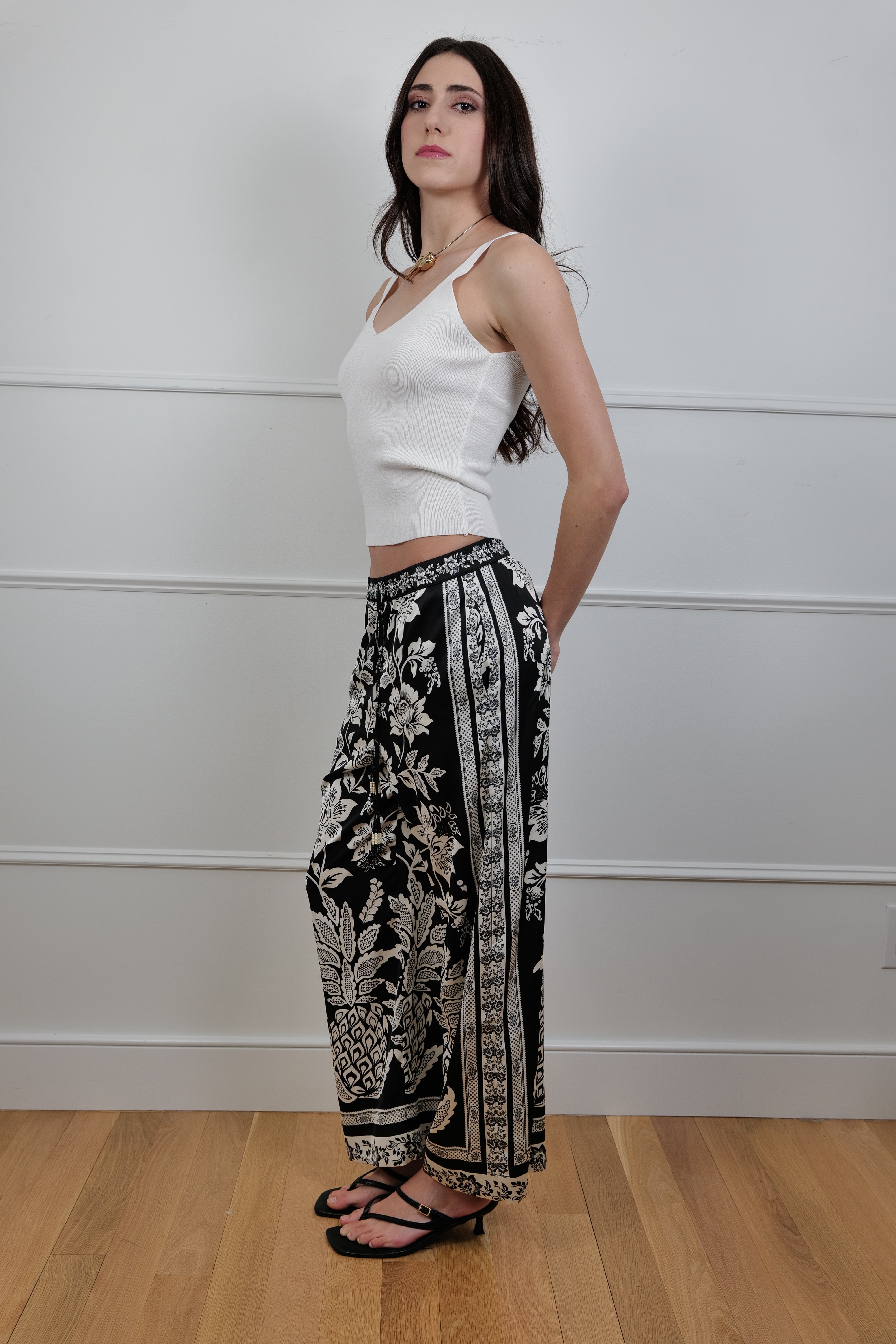 Noir Botanico Printed Floral Wide Pants