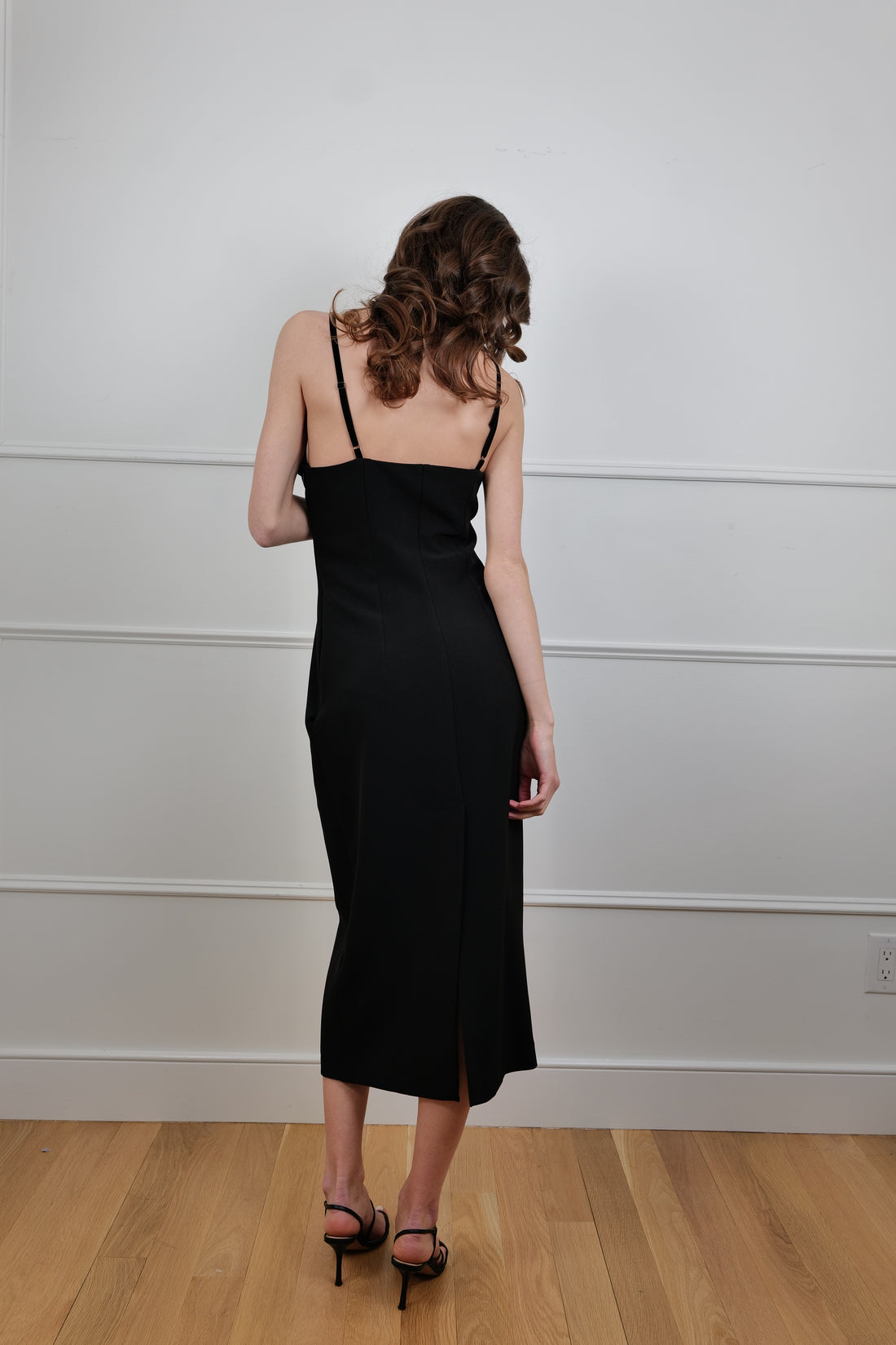 Effortlessly Chic Black Dress