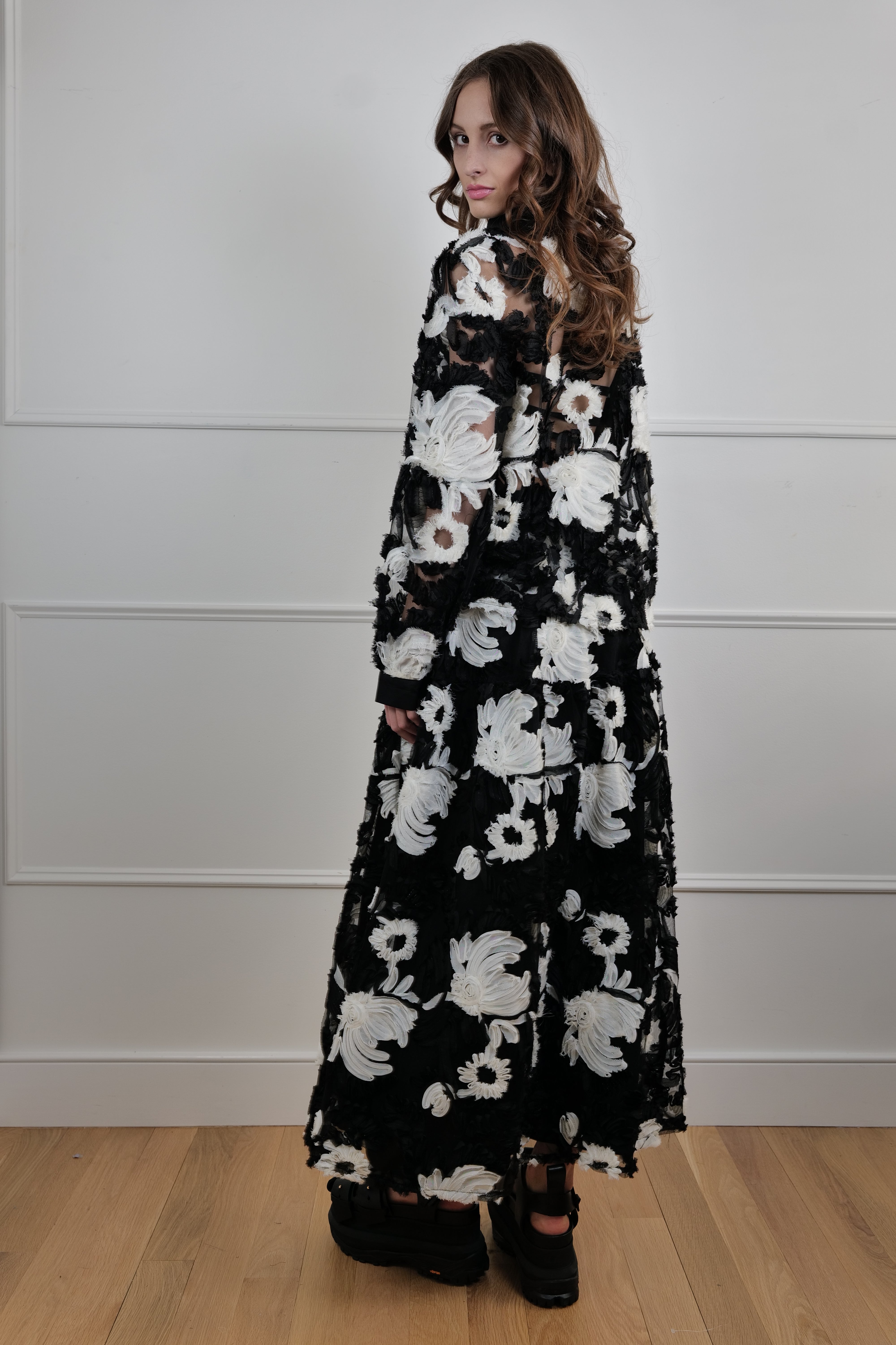 Black & White Floral Sheer Set