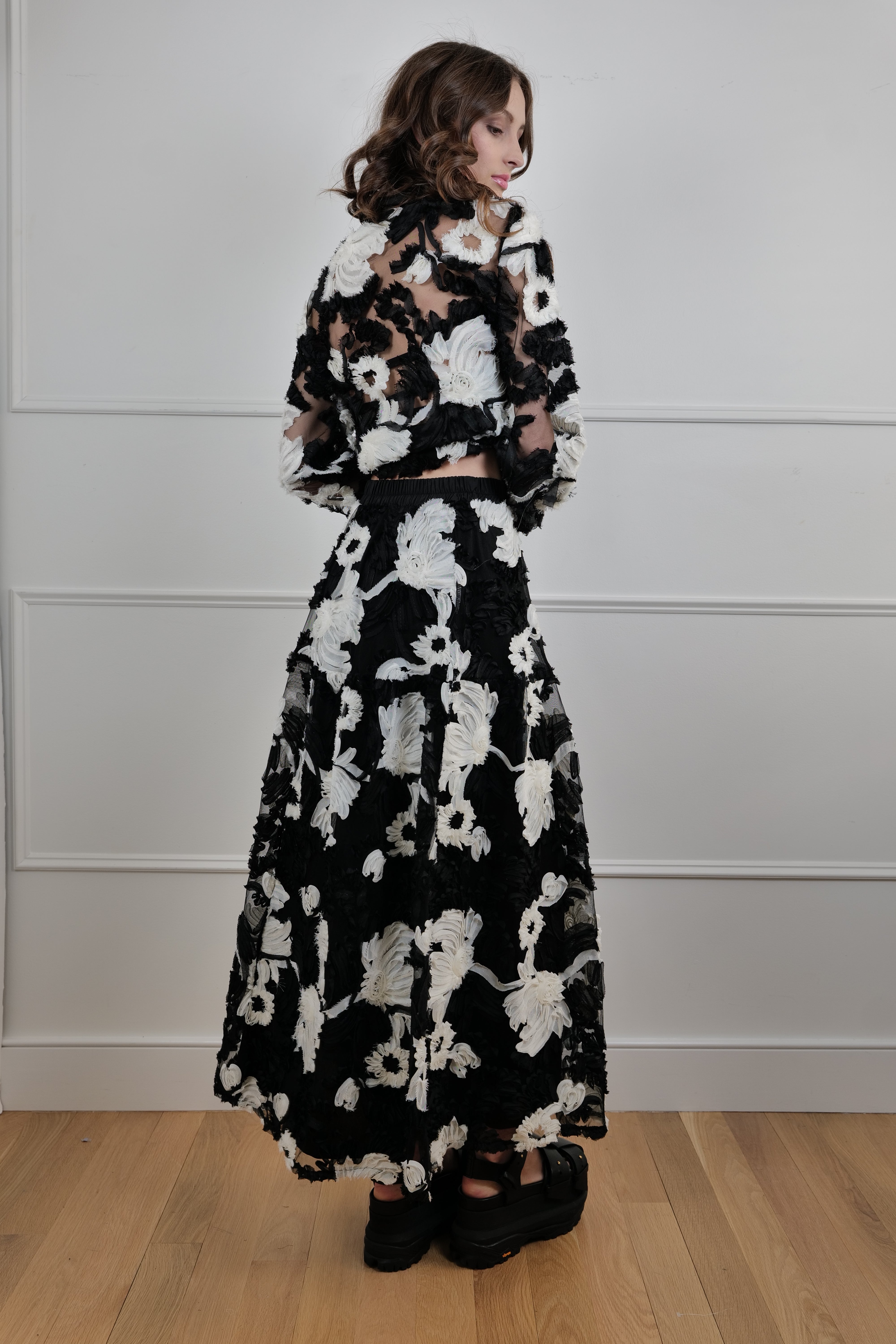 Black & White Floral Sheer Set