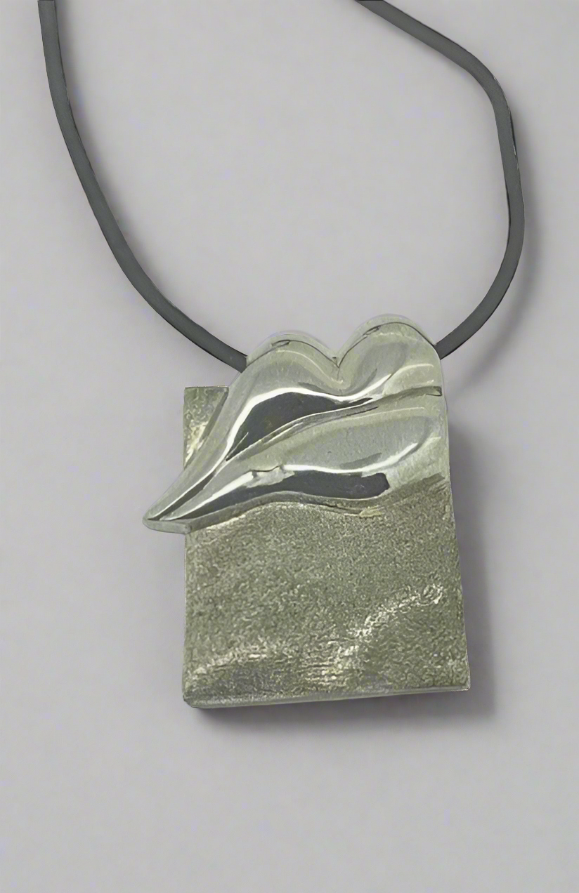 Bacio - Bottega di Layla x Mieke Govaerts Neckless