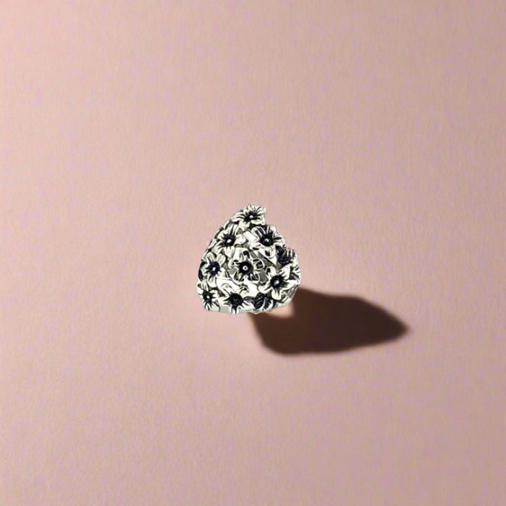 Flora Cluster Ring
