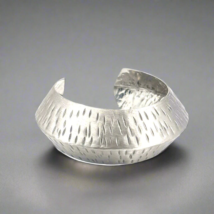 Tempesta Hammered Cuff Bracelet