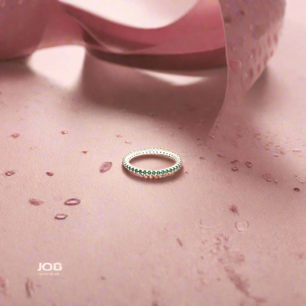 Emerald Whisper Band