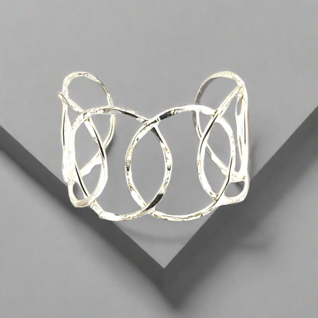 Luna Wire Cuff